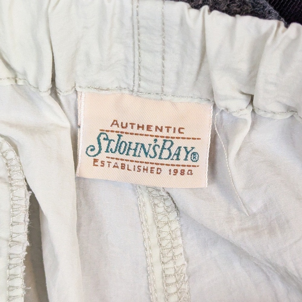 Vintage St Johns Bay Mens Beige Nylon Cargo Shorts Packable Belted Size Large - Picture 5 of 14